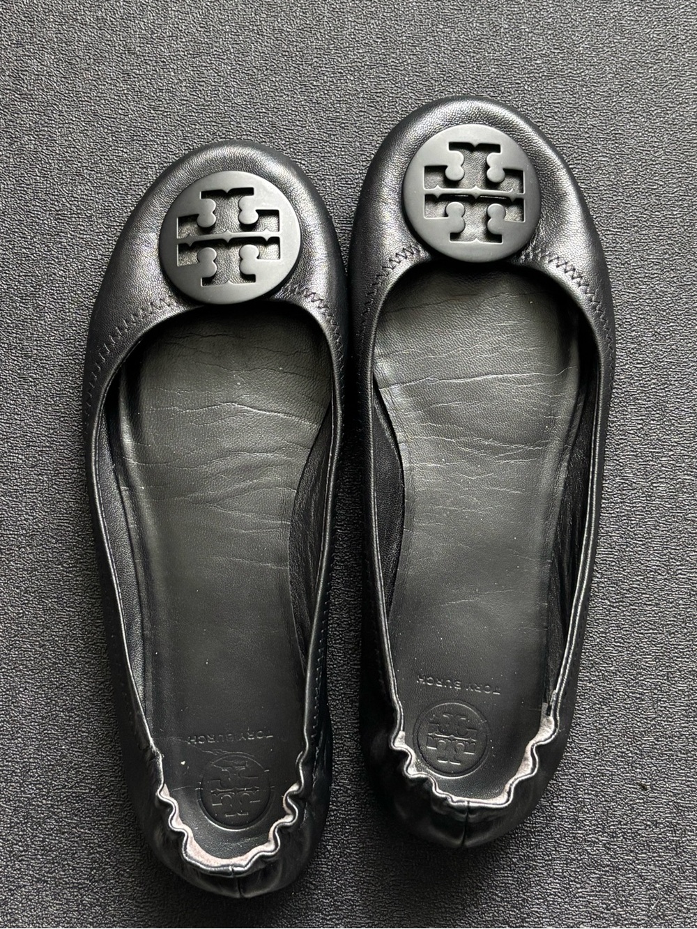 Tory Burch Black Leather Logo Round-Toe Ballet Flats